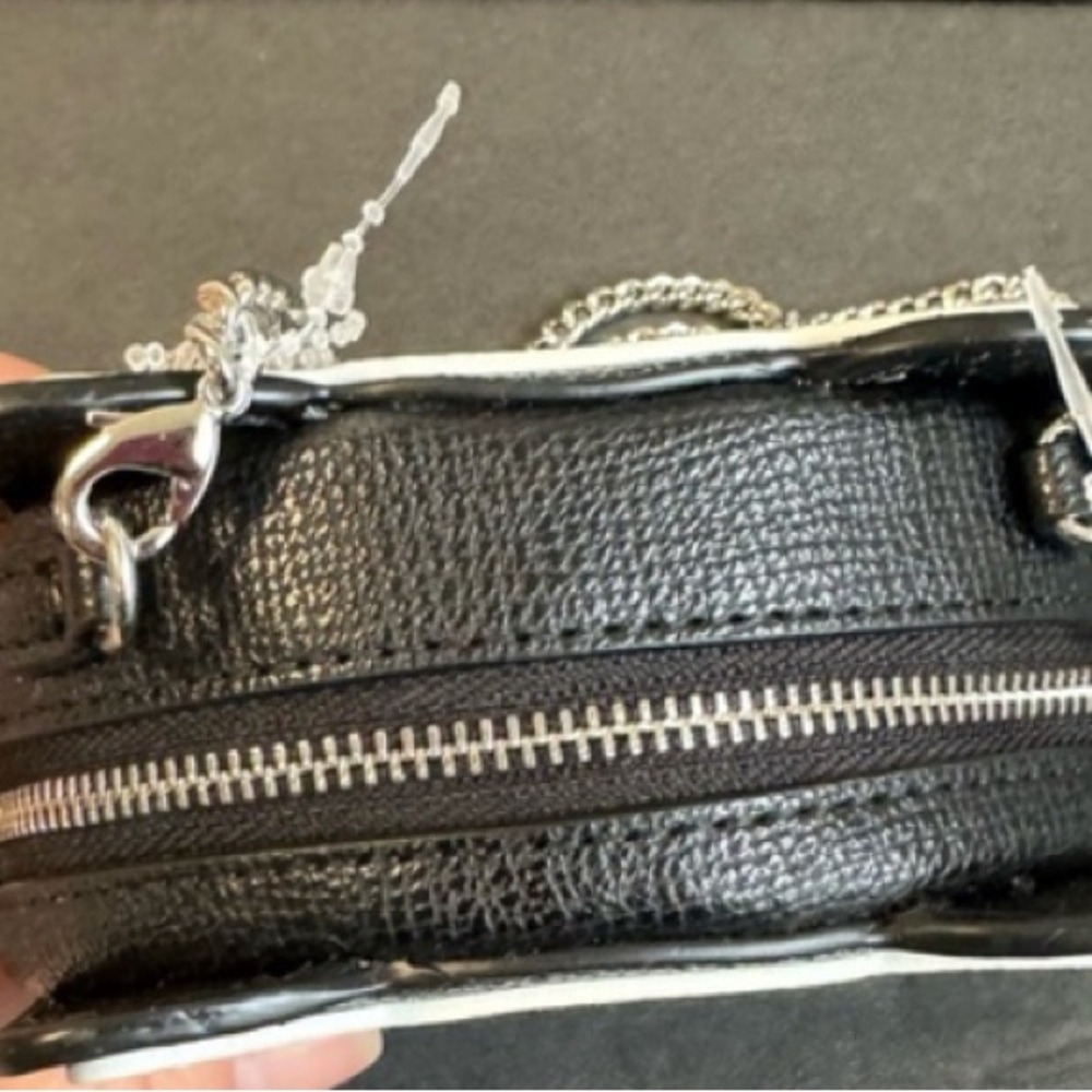 Karl Lagerfeld Paris Cat Crossbody silver chain - Picture 3 of 11